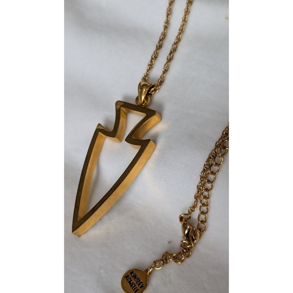 Kinsley Armelle Blue Apatite/Opal Arrowhead Bracelet and Gold Arrowhead Necklace - Picture 4 of 5